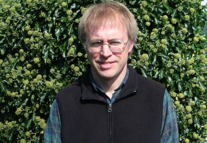N93