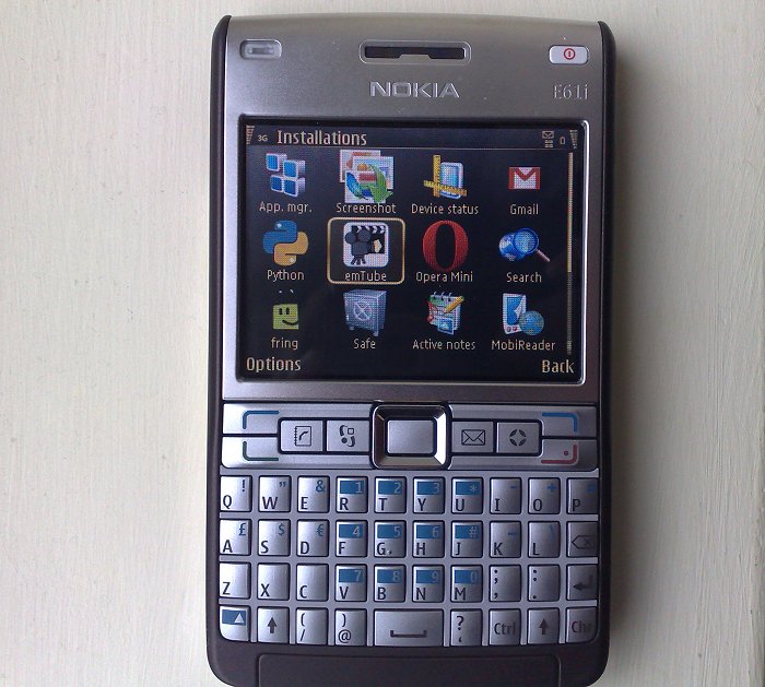 Nokia E61i