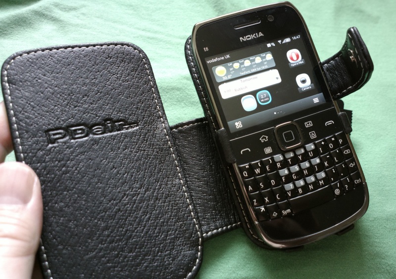 Nokia E6 case round-up photo