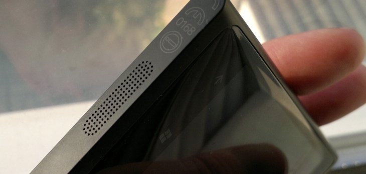 The Lumia 800 speaker