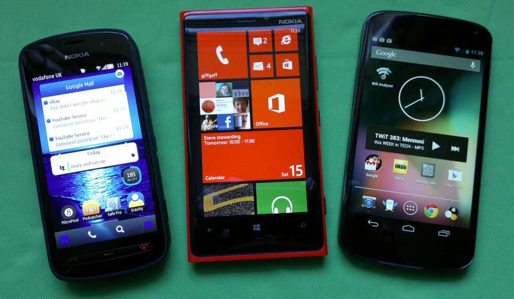 Nokia 808, Lumia 920 and Nexus 4