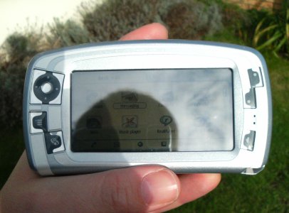 Screen of the Nokia 7710