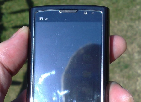 Screen contrast close-up