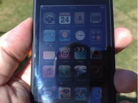 Screen contrast close-up