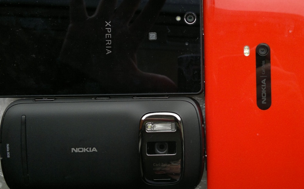 Xperia Z, Lumia 920, 808 PureView