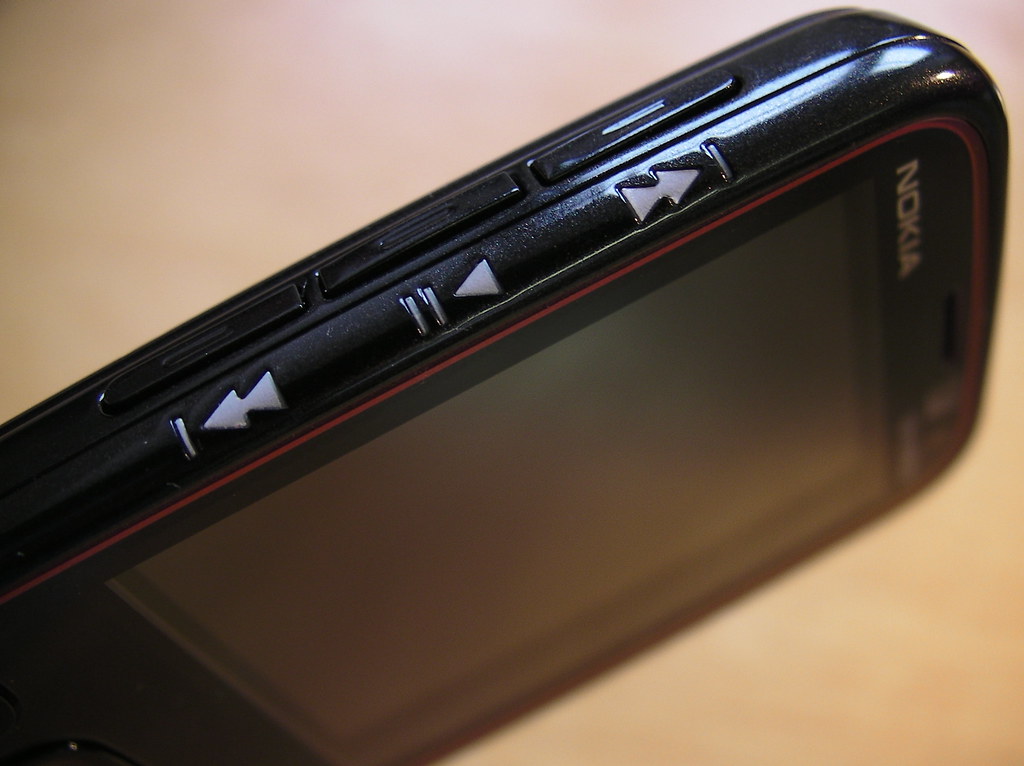 Nokia N86 8MP