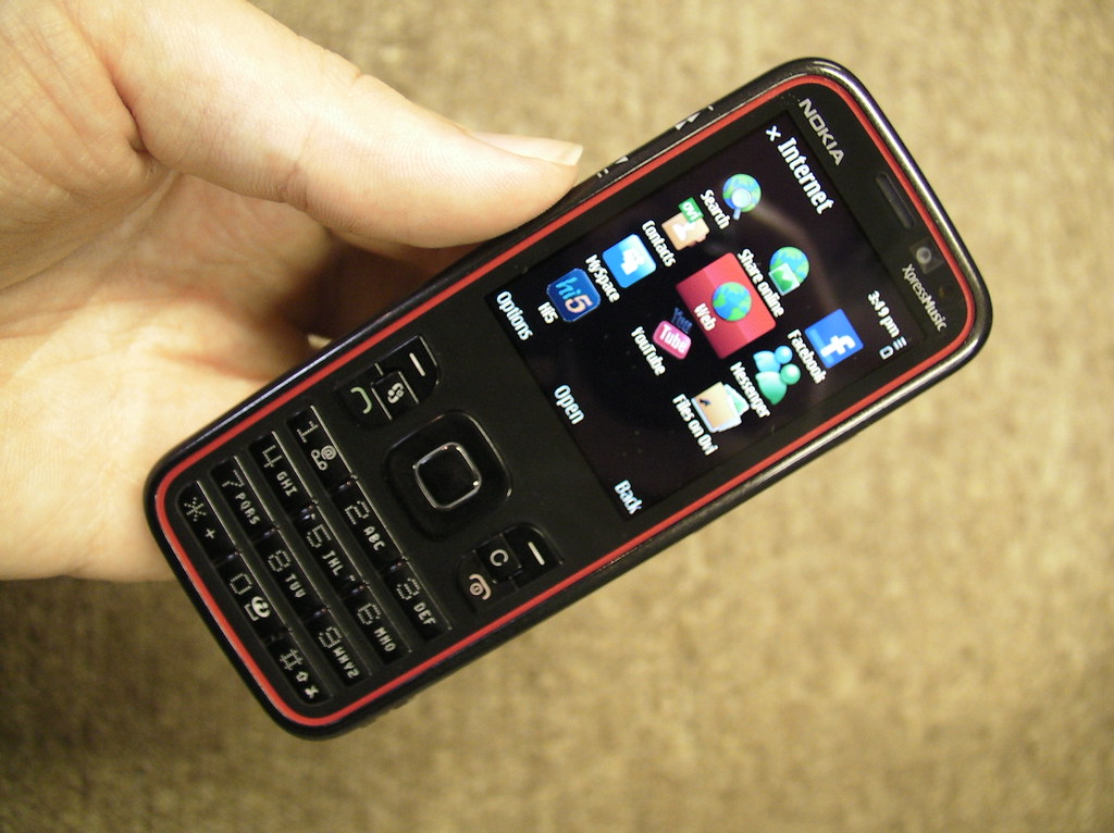 Nokia N86 8MP