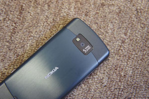 Nokia 700 Gallery thumbnail