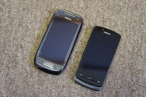 Nokia 700 Gallery thumbnail