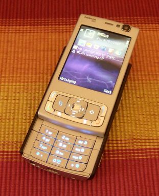 Nokia N95 smartphone