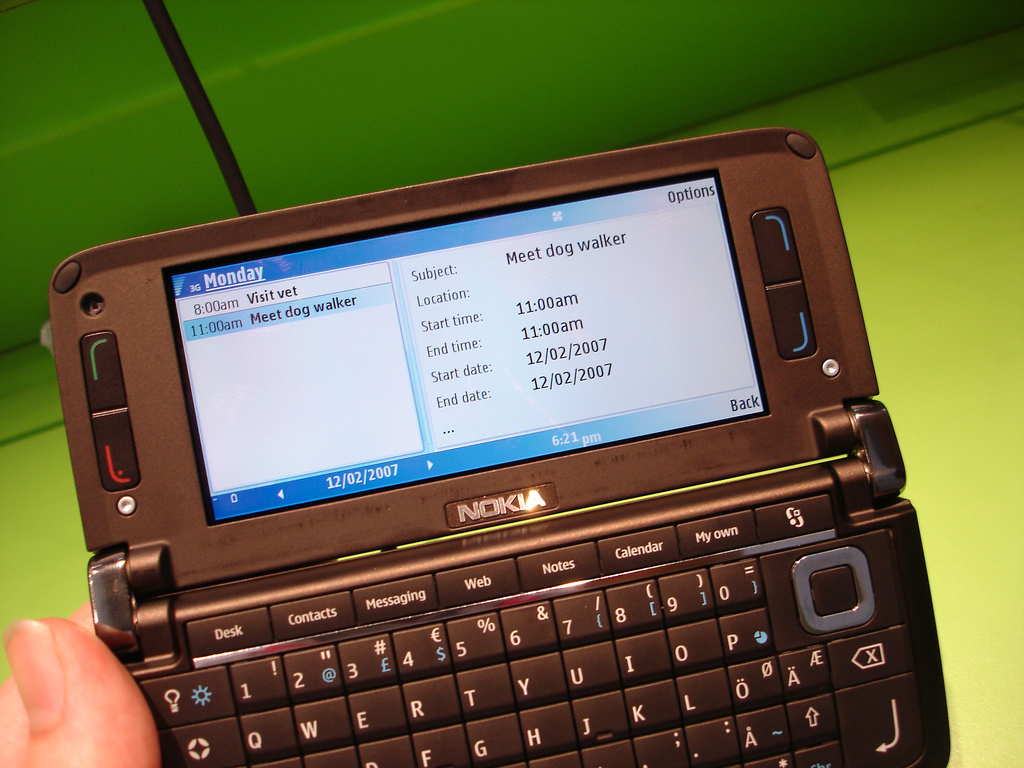 Nokia E90