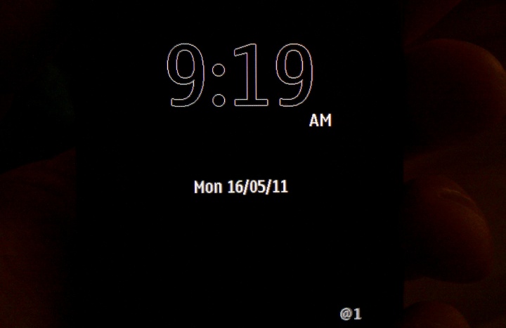 AMOLED always on clock