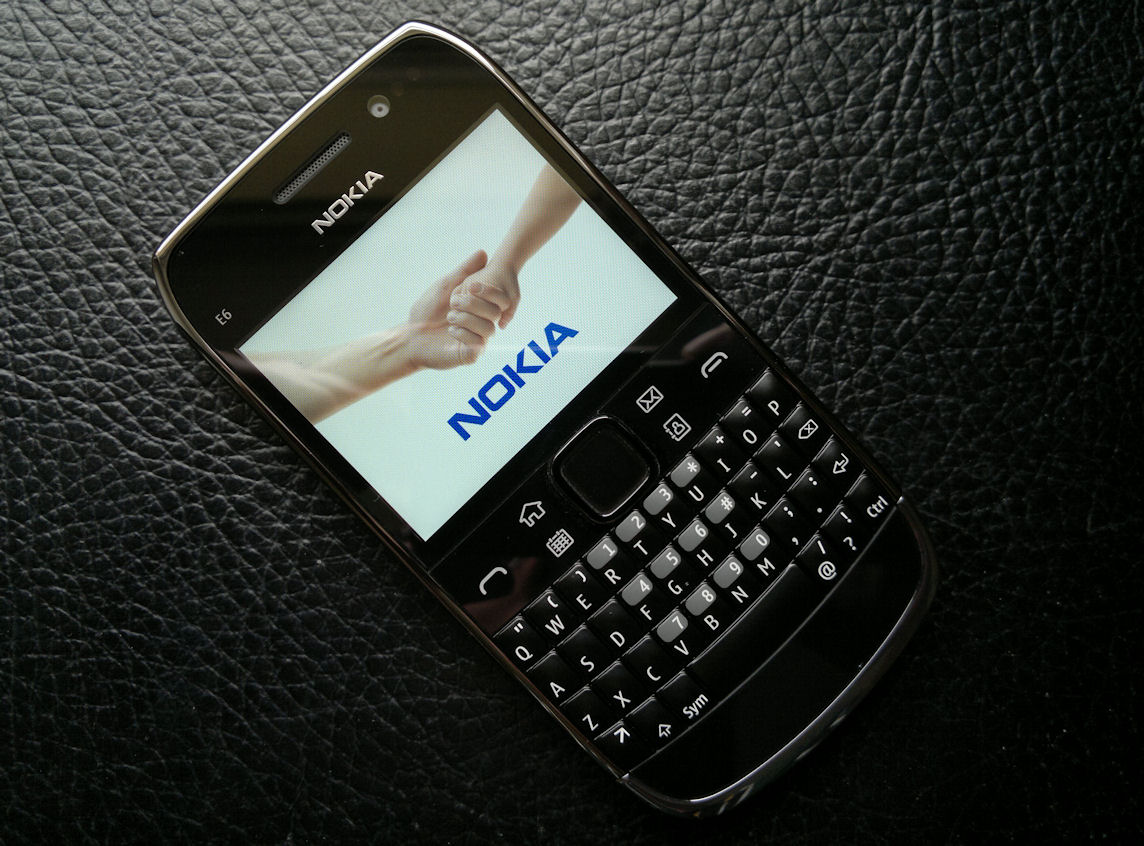 Nokia E6