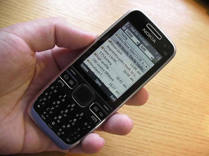 Nokia E55 and email