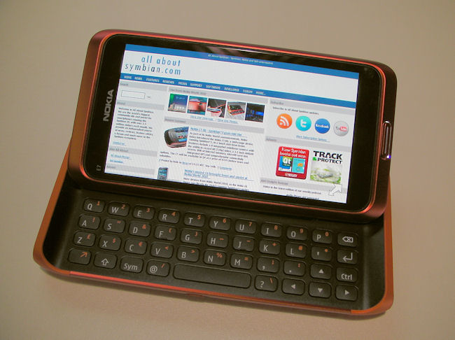 Nokia E7