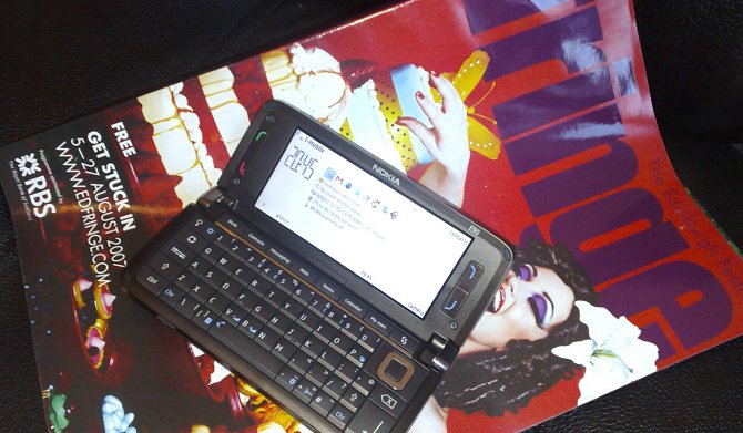 Nokia E90 at the Fringe