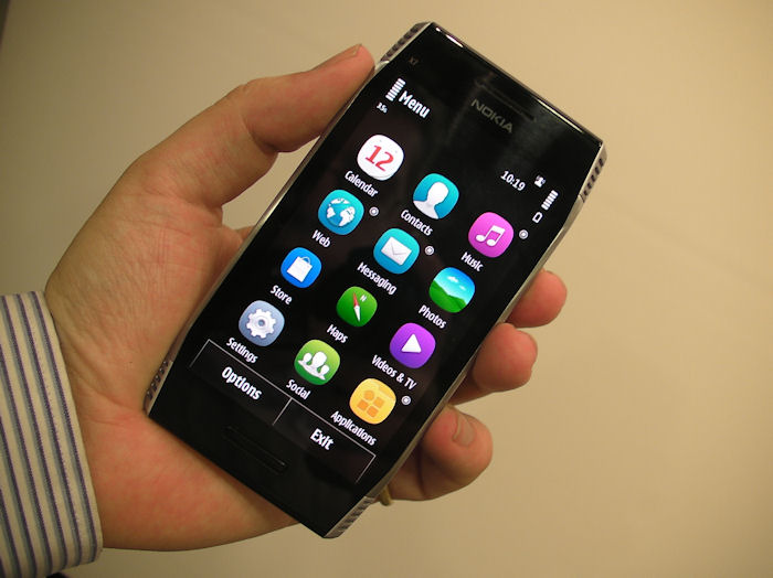 Nokia X7