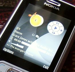 Nokia 6120 Classic Music Player