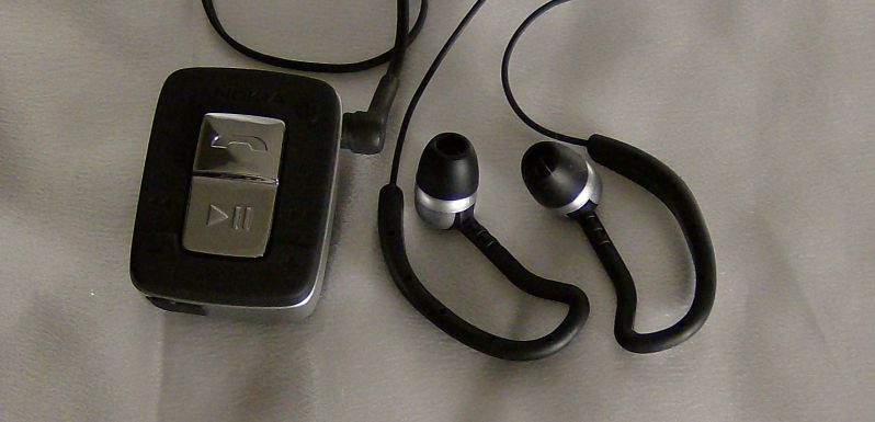 BH-500 with headphones