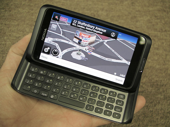 Ovi Maps on the Nokia E7