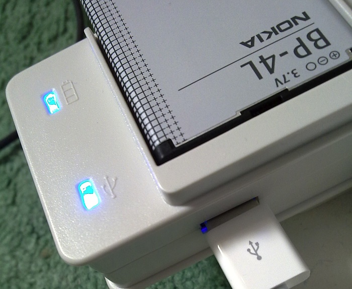 BP-4L in a Momax charger