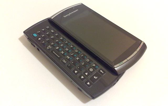 Sony Ericsson Vivaz Pro