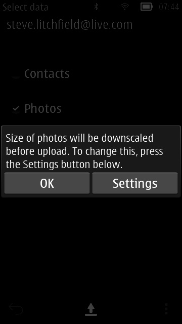 Screenshot, SkyDrive upload facility