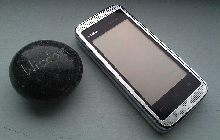 Gadget do dia: Nokia 5530 (mais um touchscreen) - INTERFACES