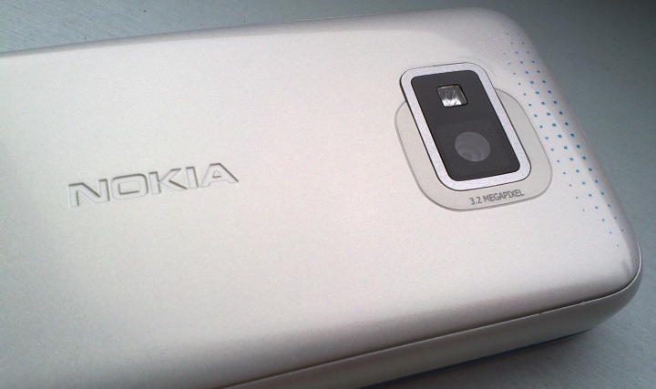 Gadget do dia: Nokia 5530 (mais um touchscreen) - INTERFACES