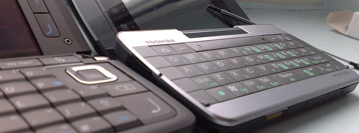 E90 vs Toshiba G910