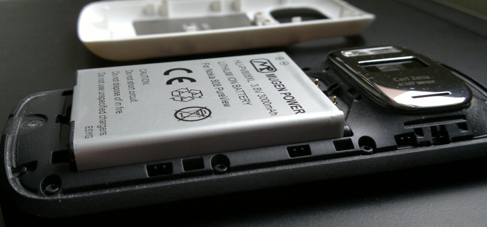 Mugen Power 3000mAh battery replacement photo