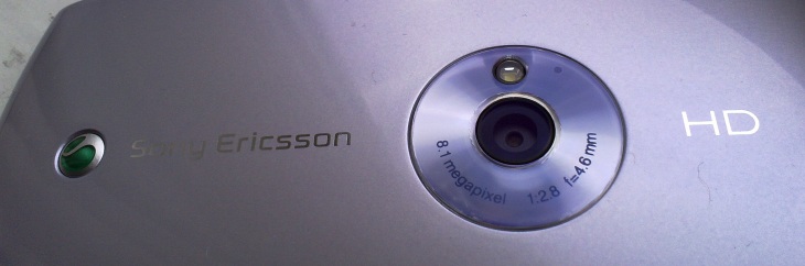 Sony Ericsson Vivaz up close (C) All About Symbian