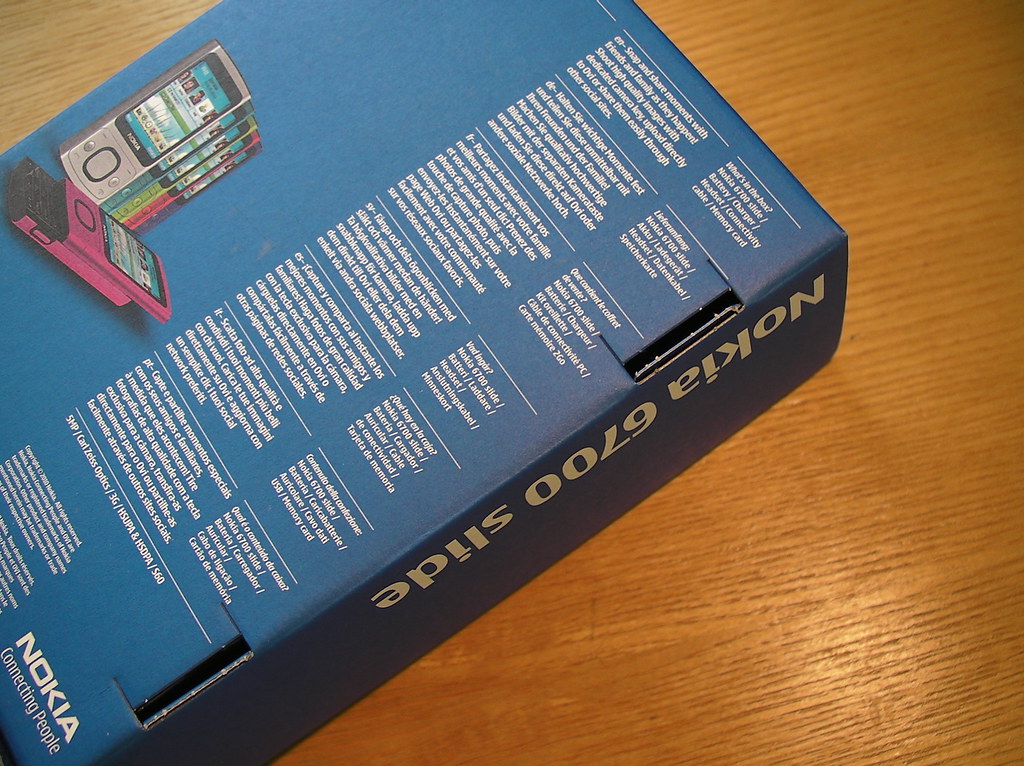 Nokia 6700 Slide Box